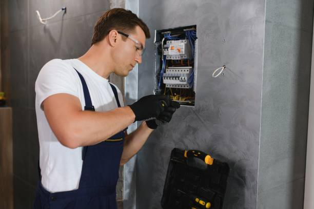 Best Affordable Emergency Electrician  in Mena, AR